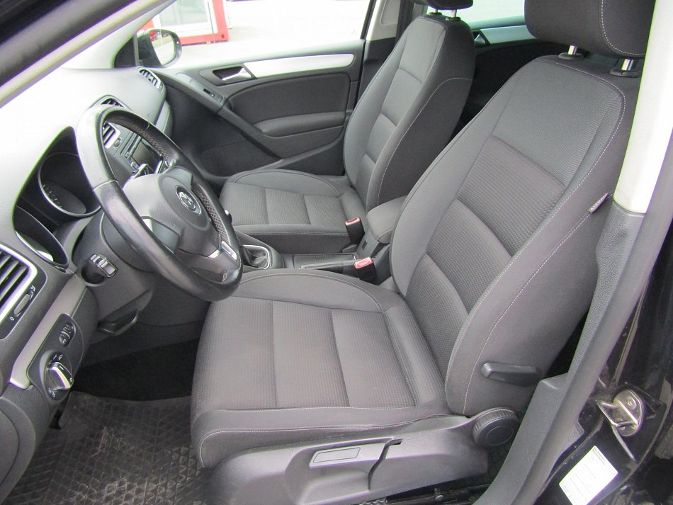 Volkswagen Golf 1.2TSI 