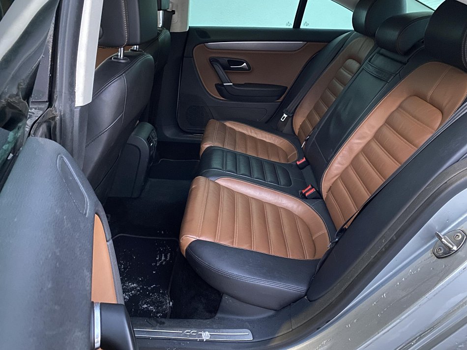 Volkswagen CC 2.0 TDi Sport