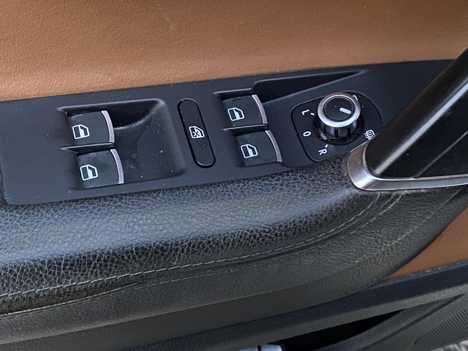 Volkswagen CC 2.0 TDi Sport