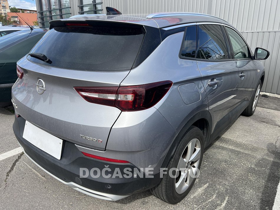 Opel Grandland X 2.0CDTi 