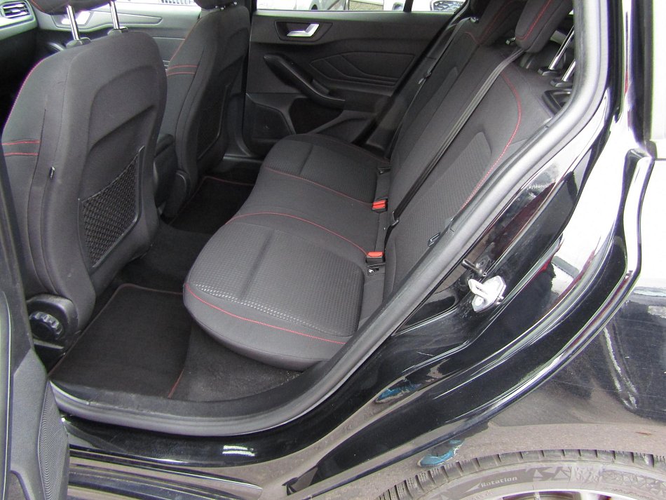 Ford Focus 1.5 EB ST-Line