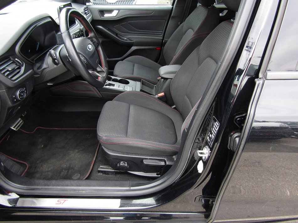 Ford Focus 1.5 EB ST-Line