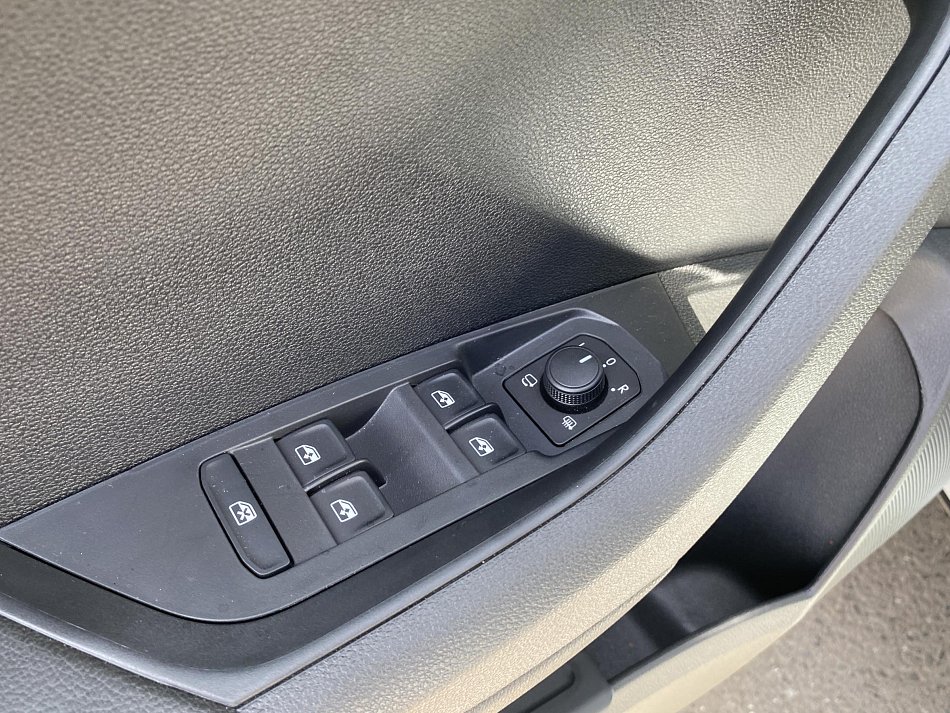 Škoda Karoq 1.5 TSi SportLine