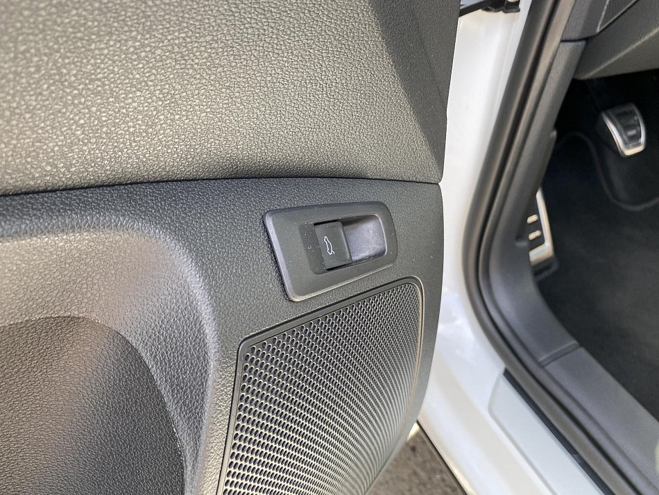 Škoda Karoq 1.5 TSi SportLine