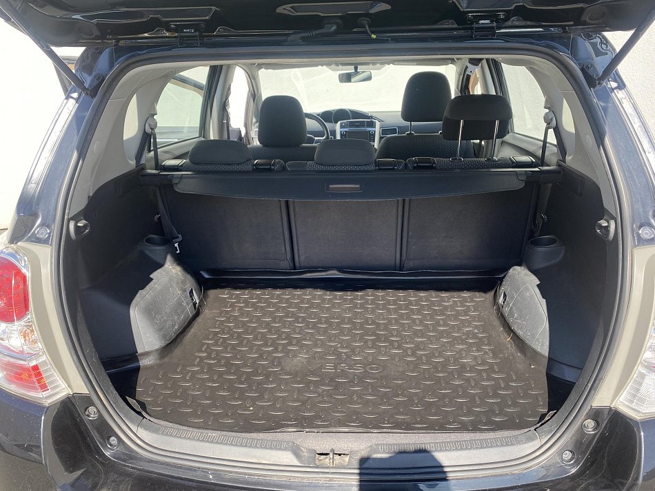 Toyota Verso 2.0 D-4D 