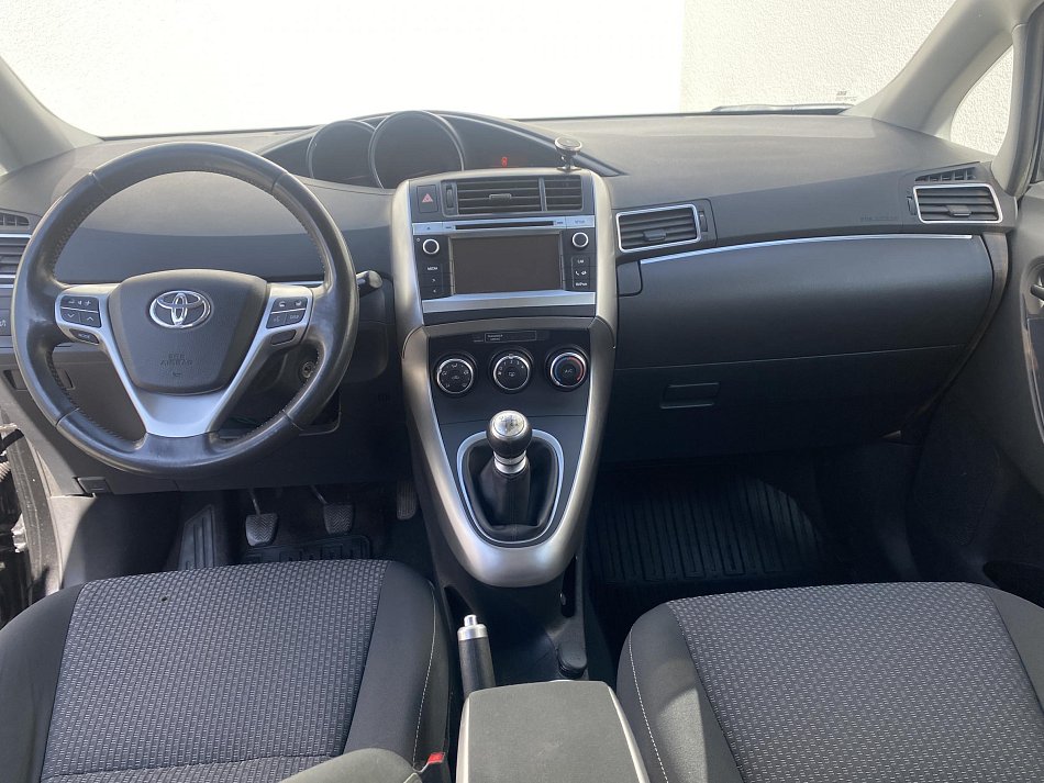 Toyota Verso 2.0 D-4D 
