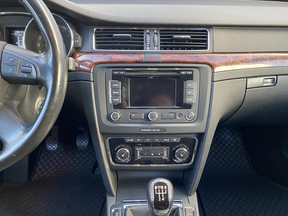 Škoda Superb II 1.6 TDi Elegance