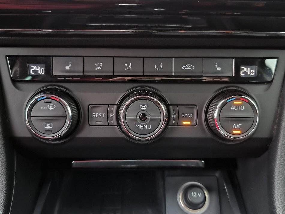 Škoda Superb III 2.0 TDi Style