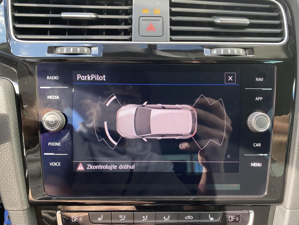 Volkswagen Golf 1.5 TSi Join