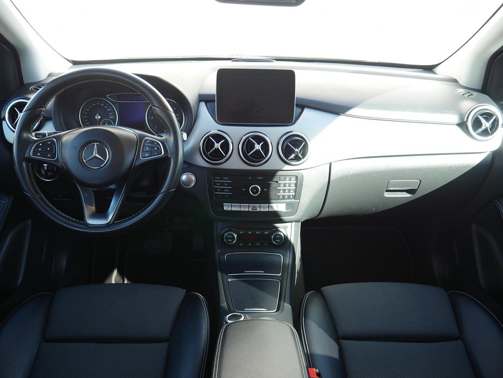 Mercedes-Benz Třída B 2.2 CDi 