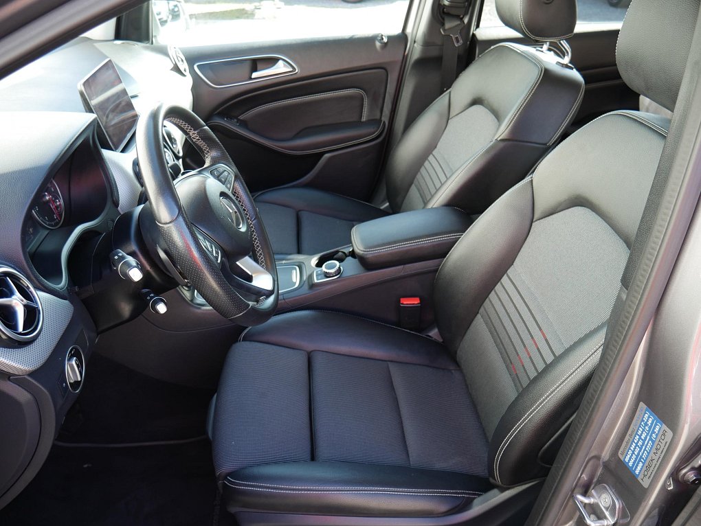 Mercedes-Benz Třída B 2.2 CDi 