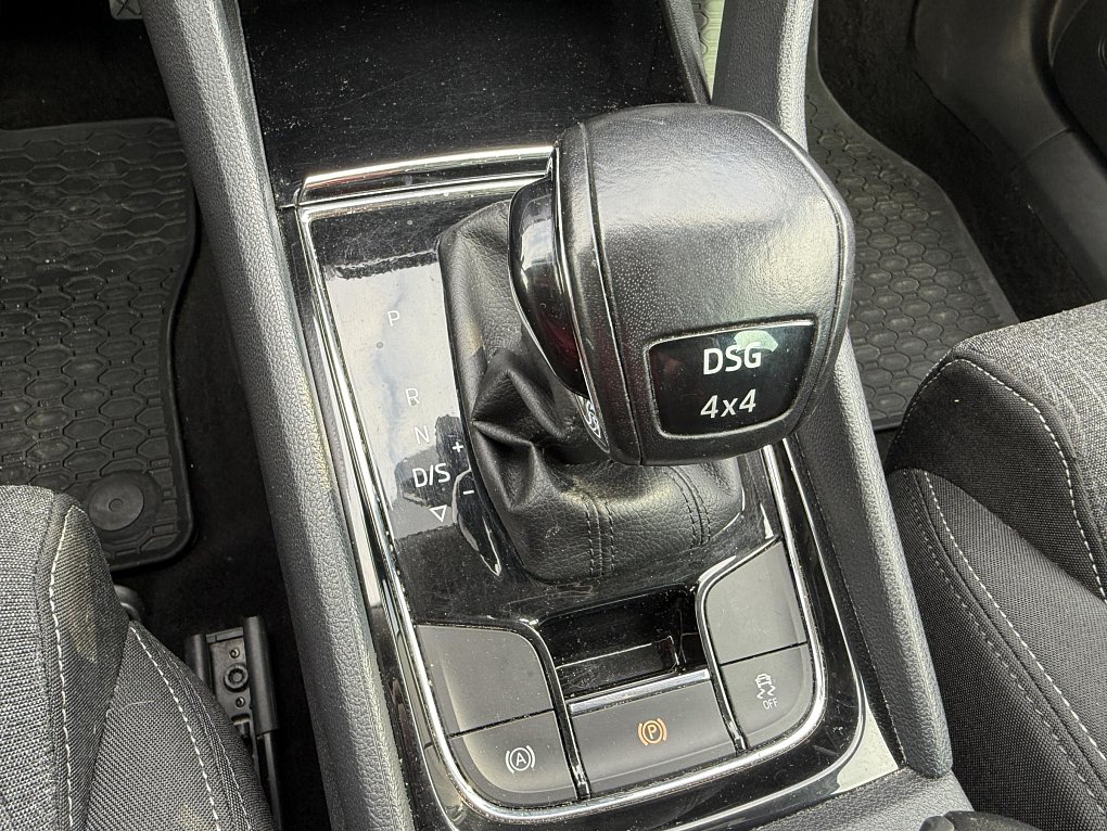 Škoda Karoq 2.0 TDi  4x4