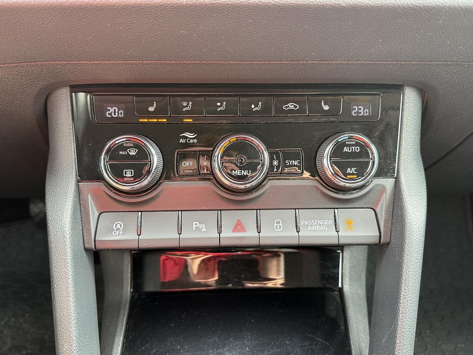 Škoda Karoq 2.0 TDi  4x4