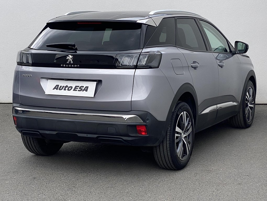 Peugeot 3008 1.2PT Allure
