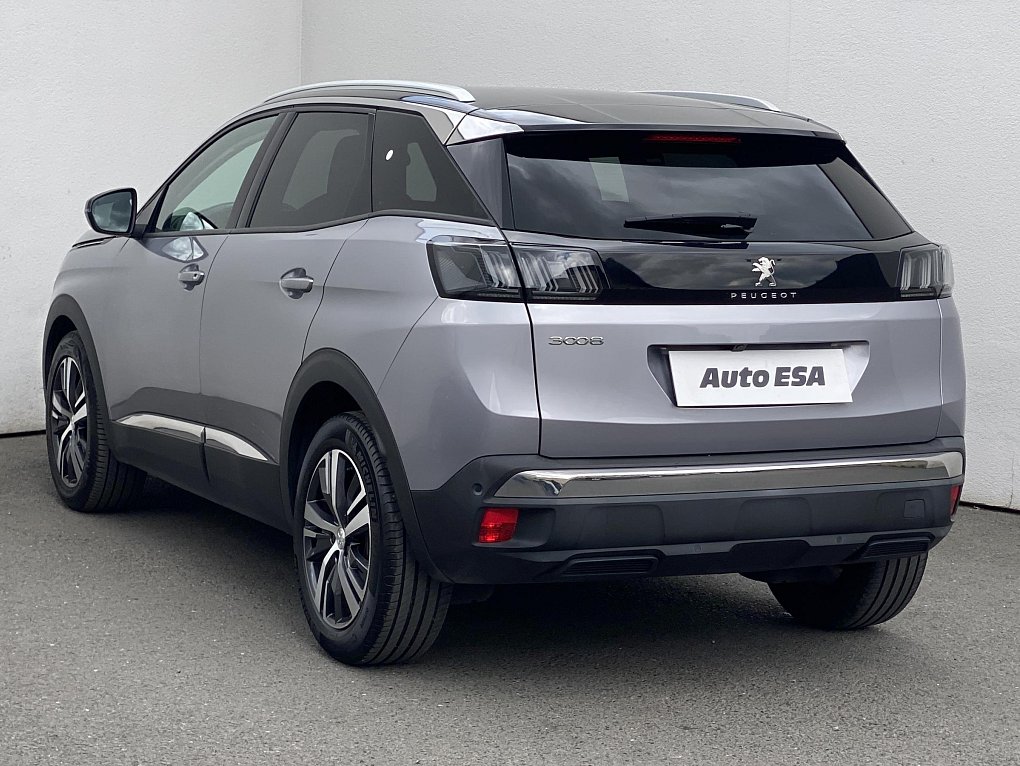 Peugeot 3008 1.2PT Allure