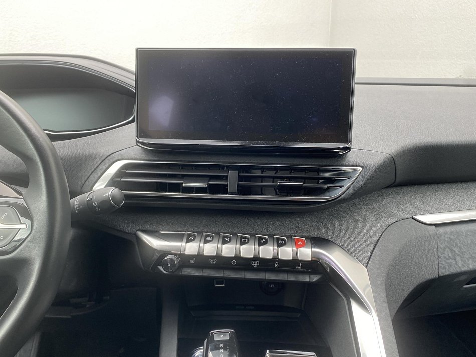 Peugeot 3008 1.2PT Allure