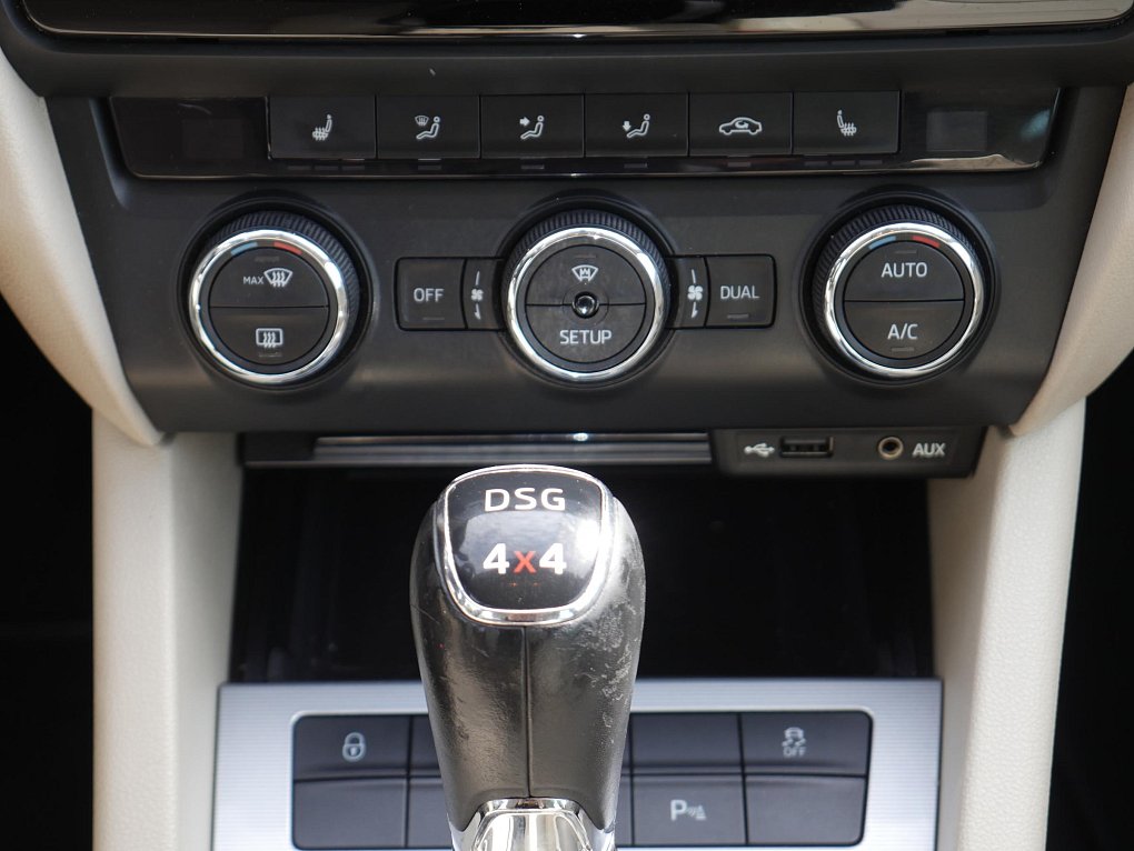 Škoda Octavia III 1.8 TSI  4x4
