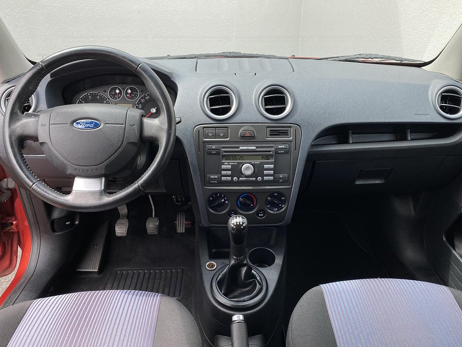 Ford Fusion 1.4 i 