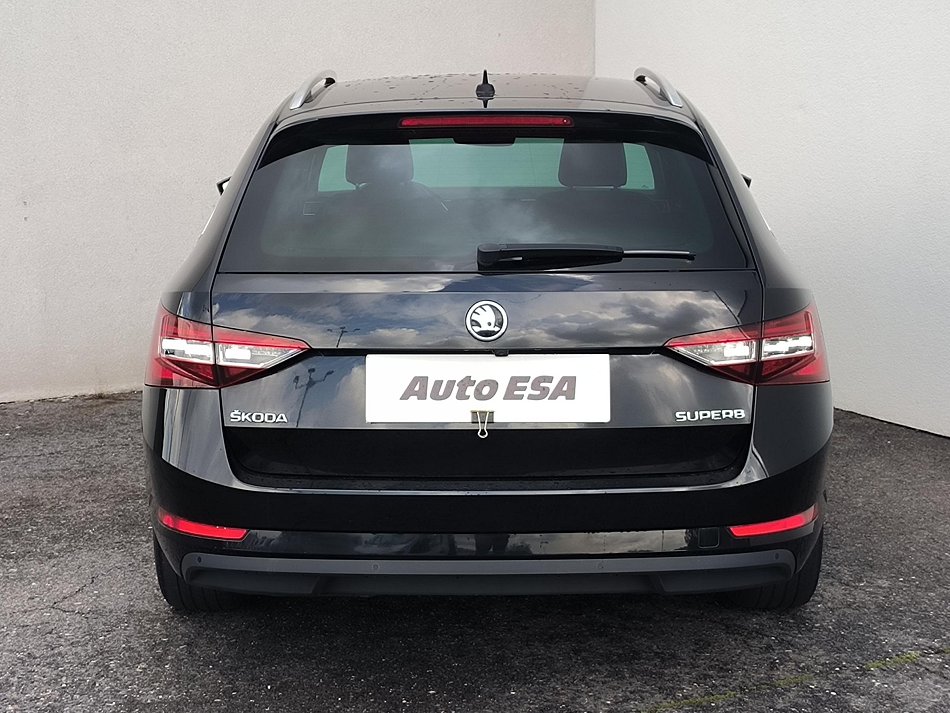 Škoda Superb III 2.0 TDi 