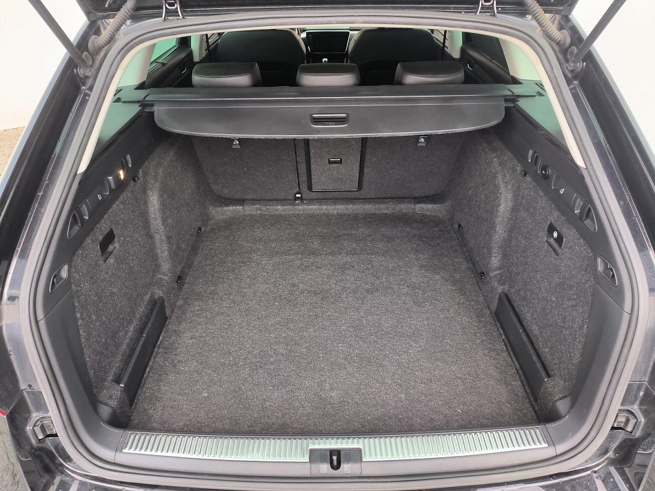 Škoda Superb III 2.0 TDi 