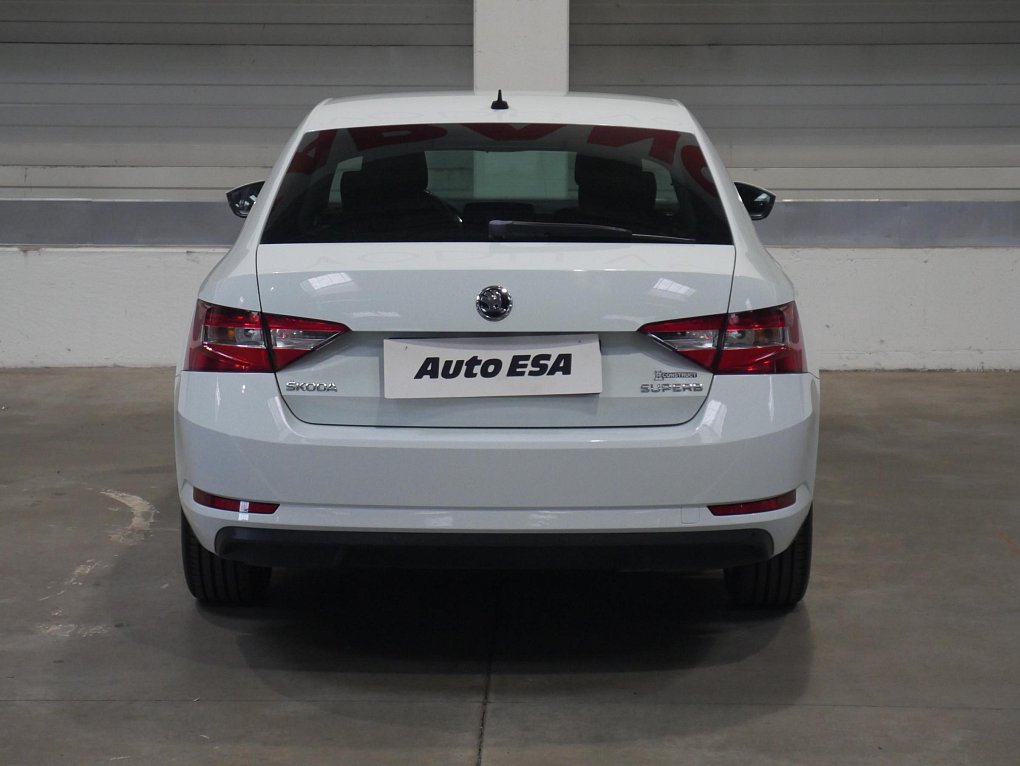 Škoda Superb III 1.4 TSI Ambition