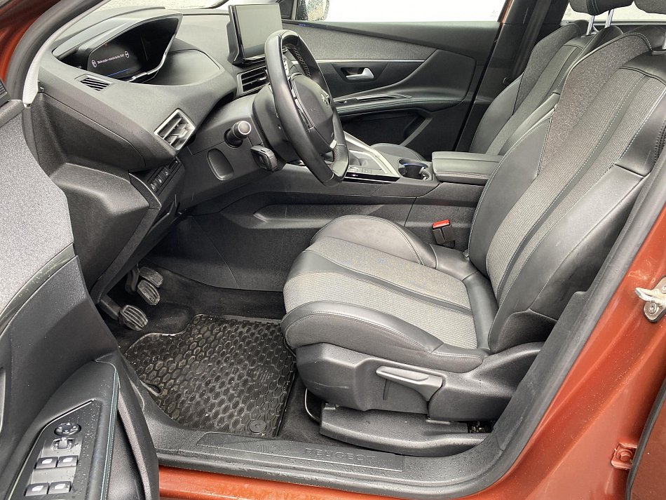 Peugeot 5008 1.2 PT Allure