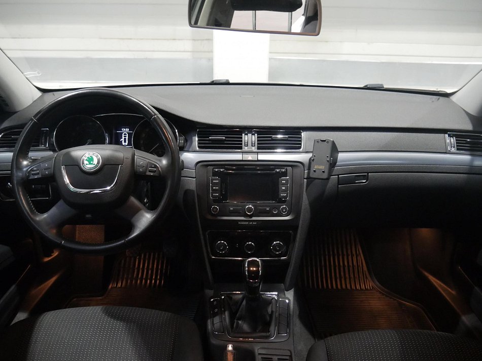 Škoda Superb II 2.0 TDi 