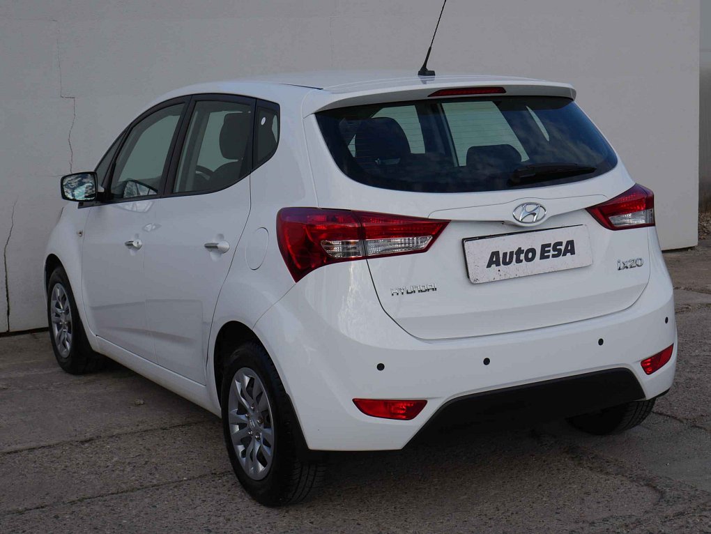 Hyundai Ix20 1.6 CVVT 