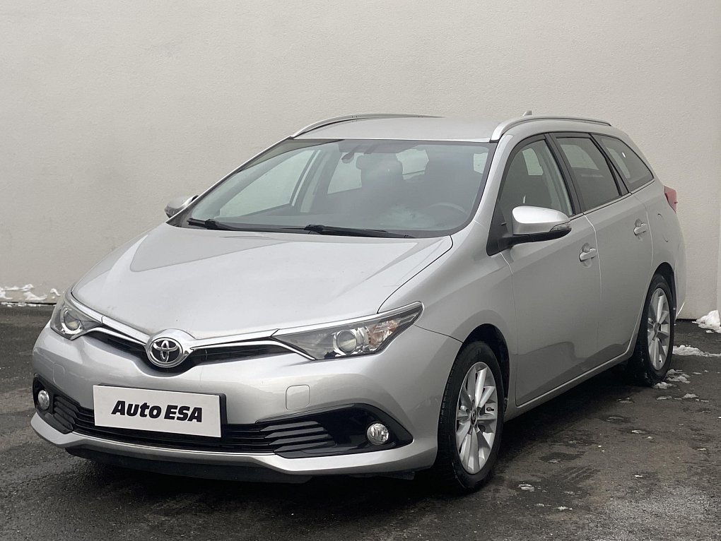 Toyota Auris 1.6 D-4D 