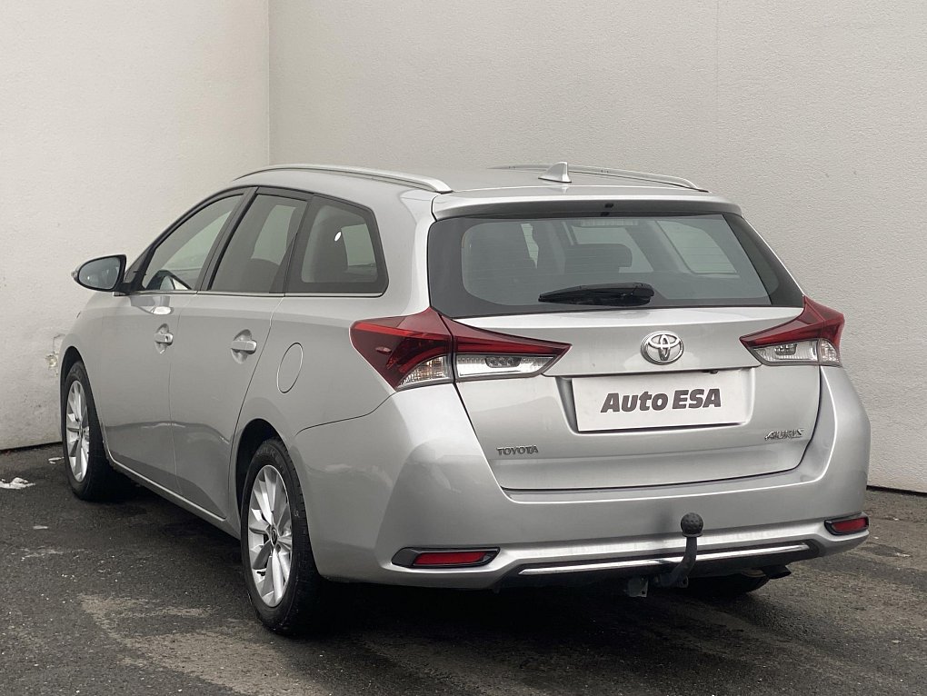 Toyota Auris 1.6 D-4D 