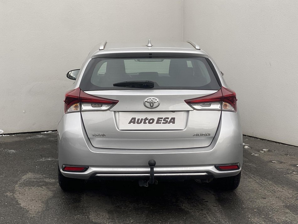 Toyota Auris 1.6 D-4D 