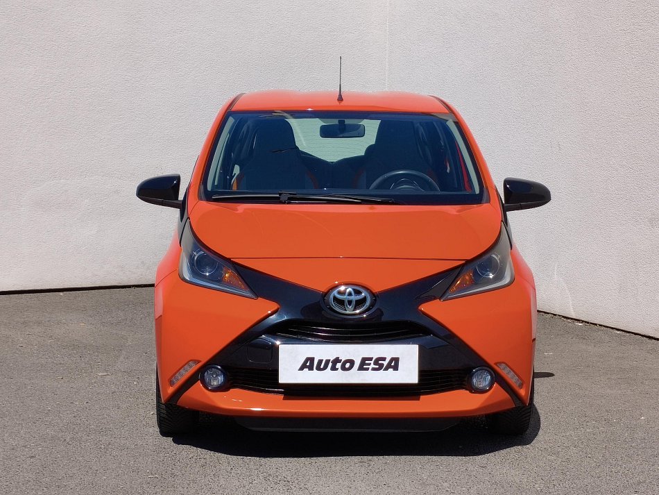 Toyota Aygo 1.0i X-play