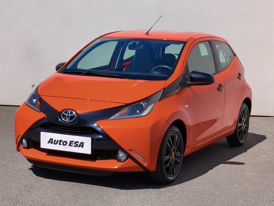 Toyota Aygo 1.0i X-play