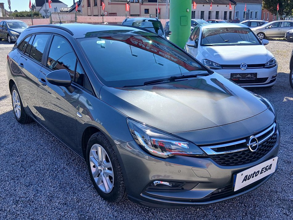 Opel Astra 1.6CDTi 