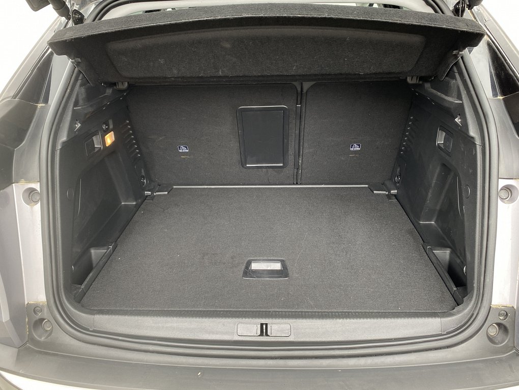 Peugeot 3008 1.2PT Allure