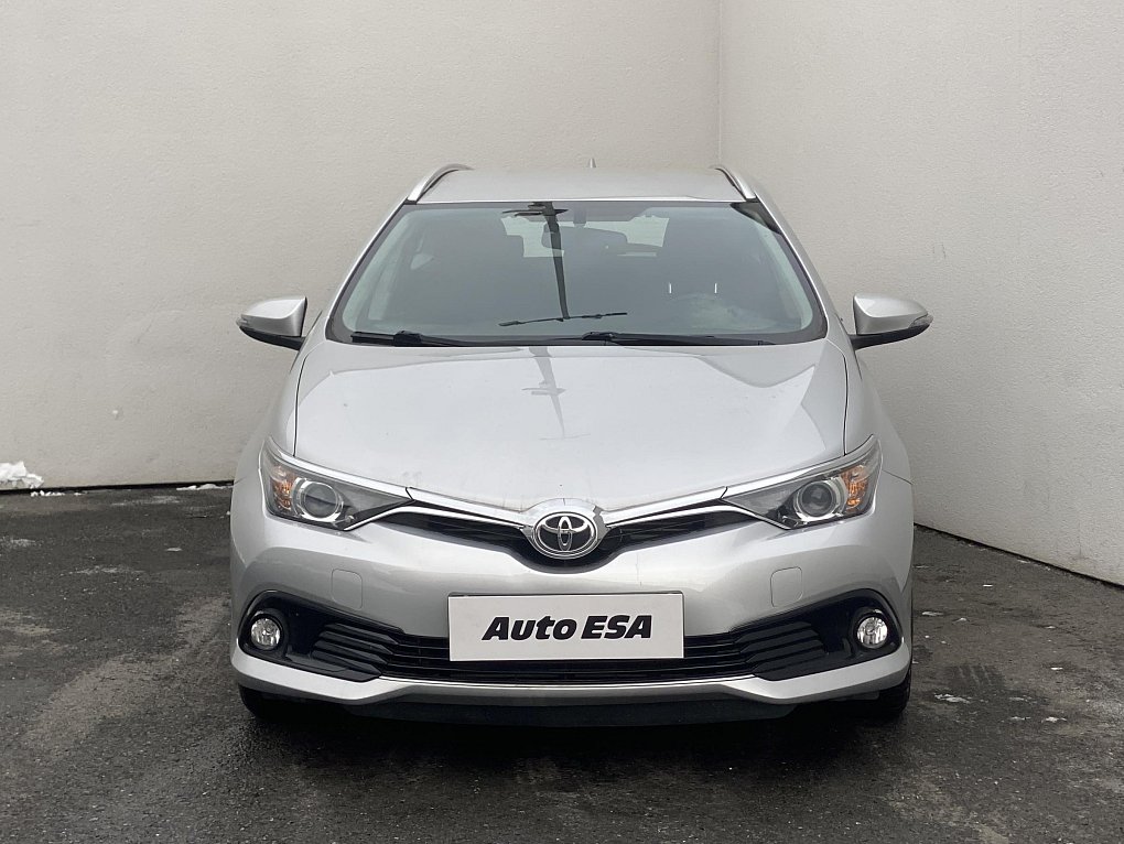 Toyota Auris 1.6 D-4D 