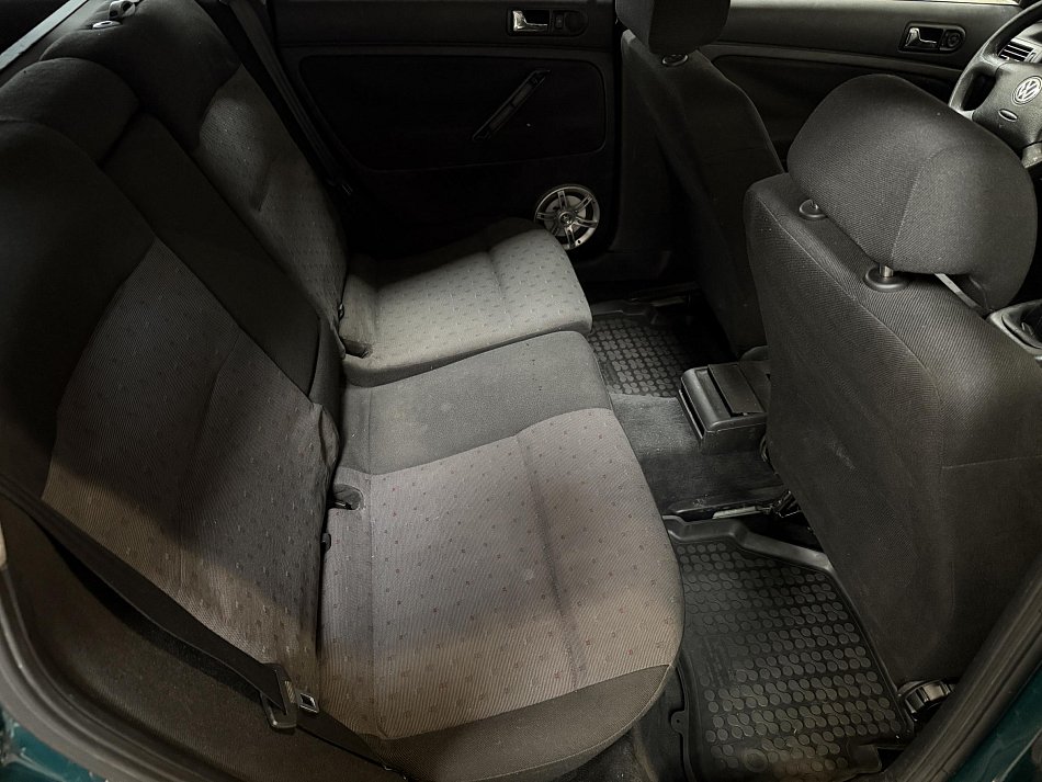 Volkswagen Passat 1.9TDi 