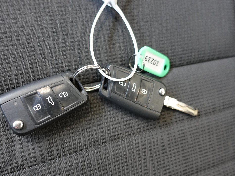 Škoda Octavia III 2.0 TDi 