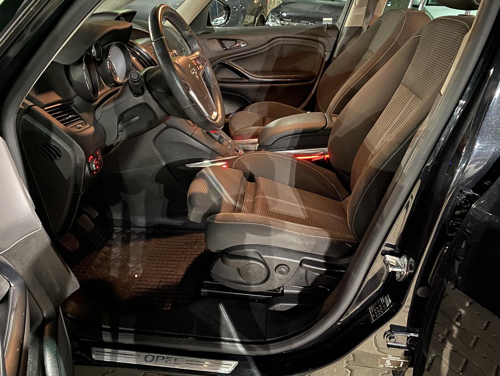 Opel Zafira 2.0 CDTi 