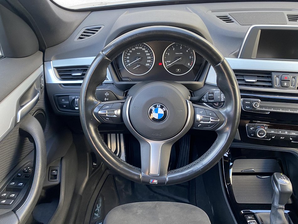 BMW X1 2.0 D M Paket xDrive20d