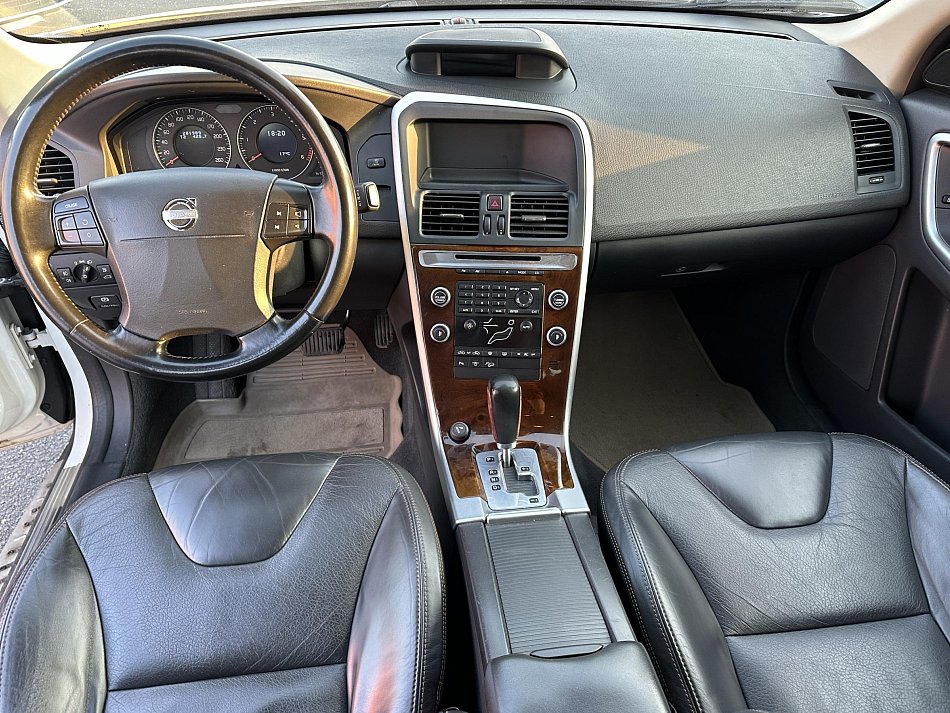 Volvo XC60 2.4D 