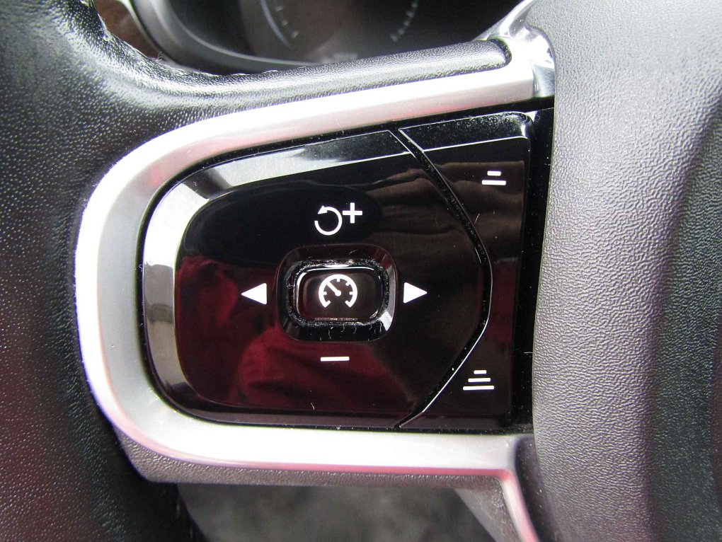 Volvo S90 2.0 T5 