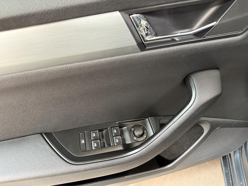 Škoda Superb III 1.6.TDi Elegance