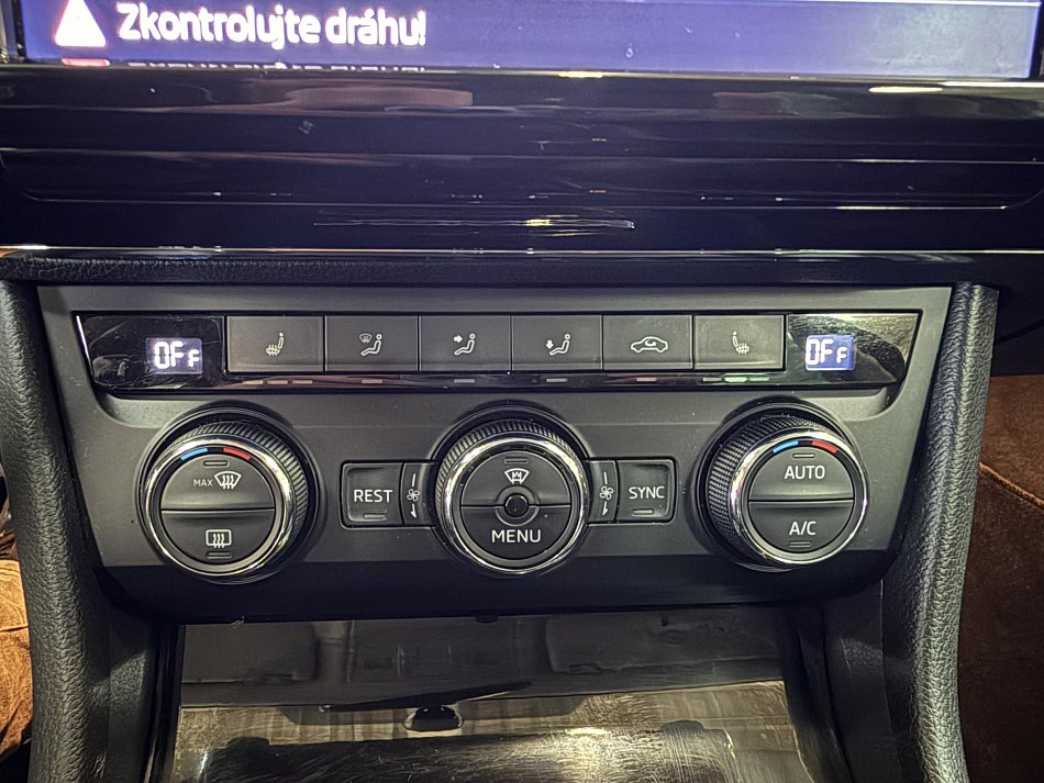 Škoda Superb III 1.6.TDi Elegance