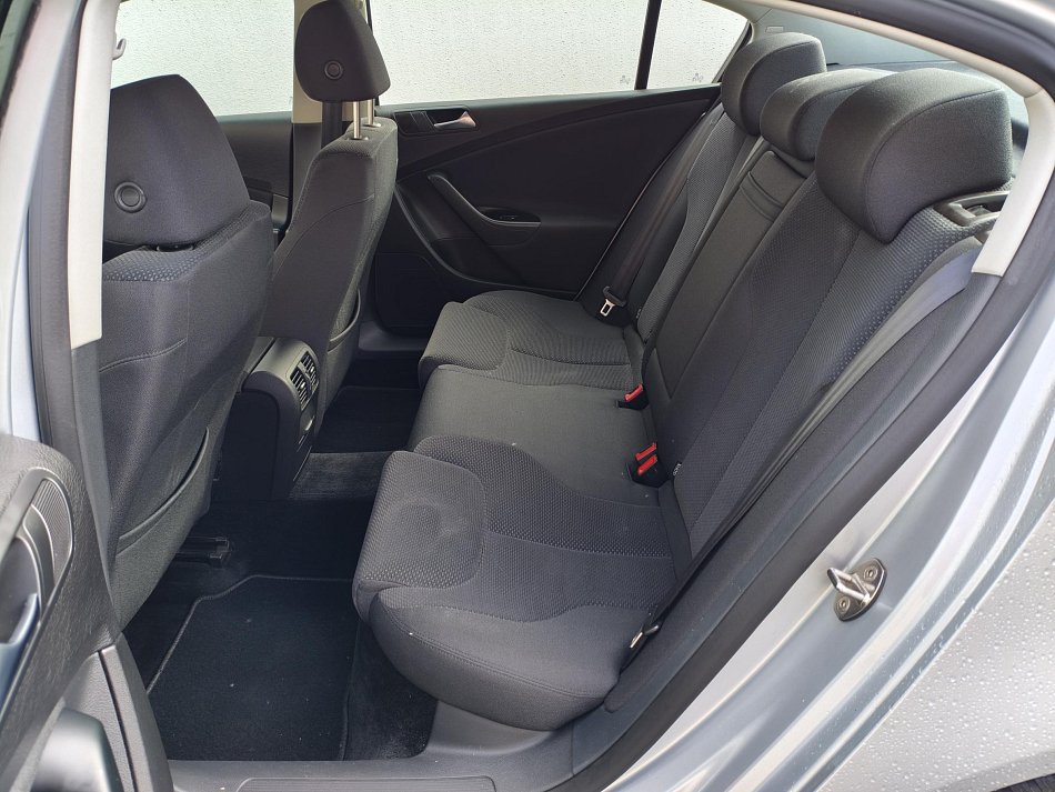 Volkswagen Passat 1.6 TDi Comfortline