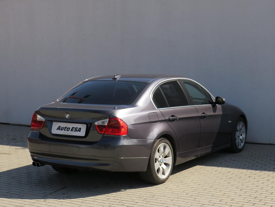 BMW Řada 3 2.5i  325i