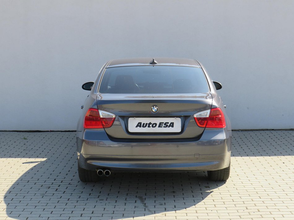 BMW Řada 3 2.5i  325i
