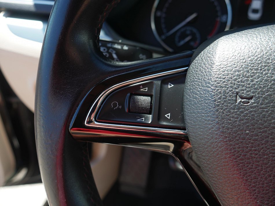 Škoda Superb III 2.0 TDi Style