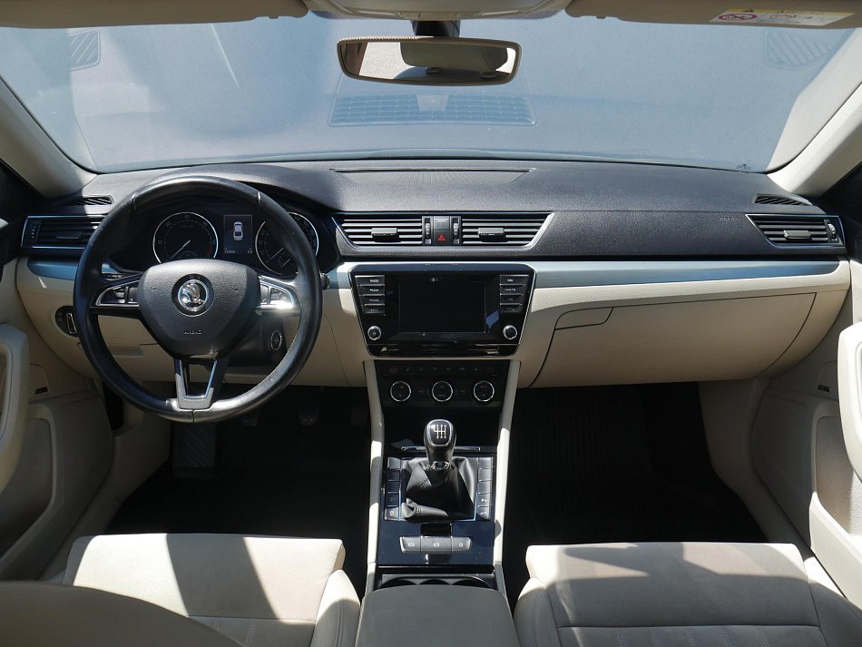 Škoda Superb III 2.0 TDi Style