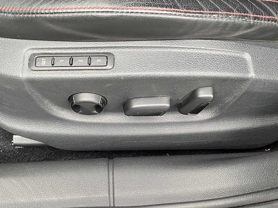 Škoda Octavia III 2.0 TDi RS